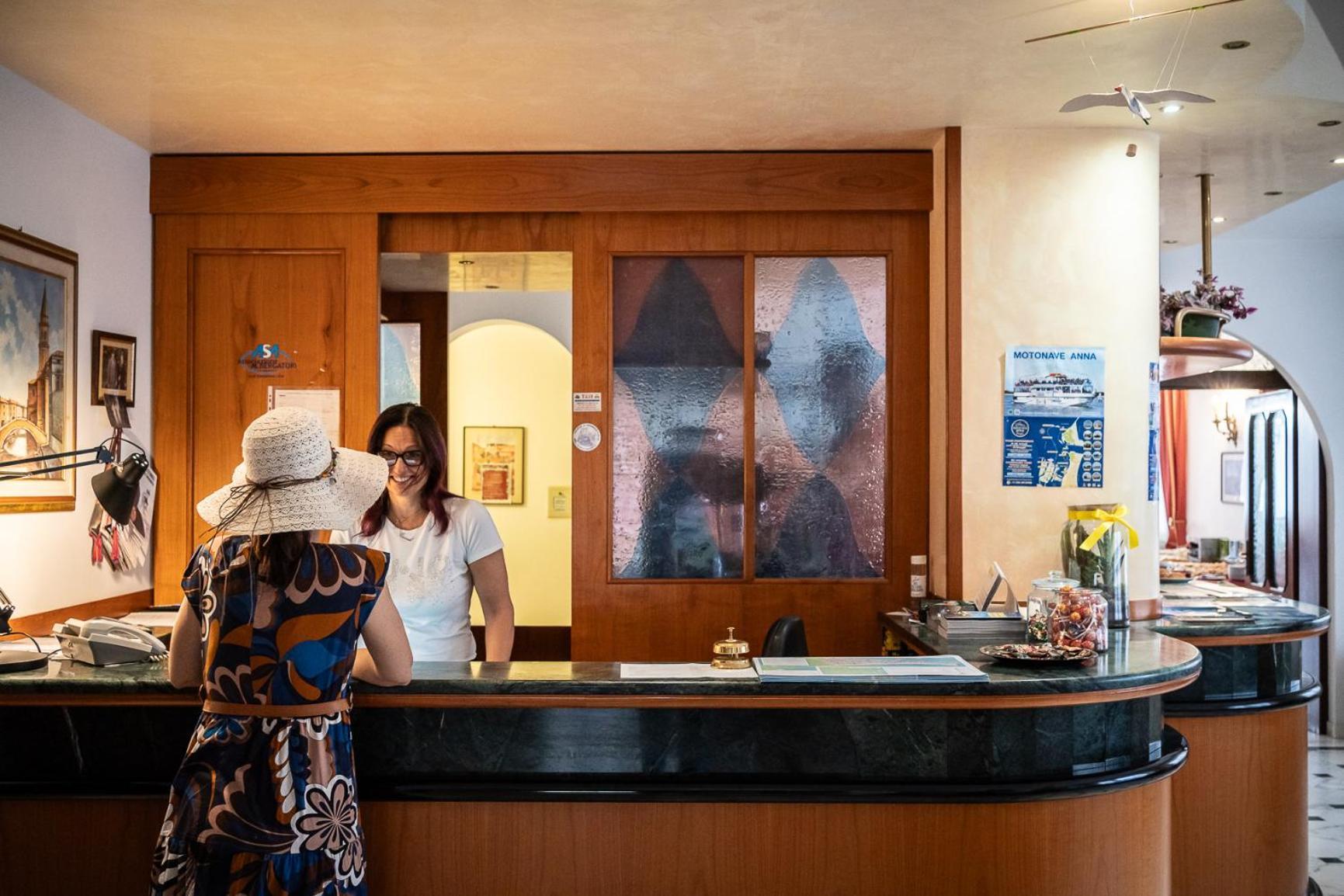 Easy Hotel Meryon 索托马里纳 外观 照片