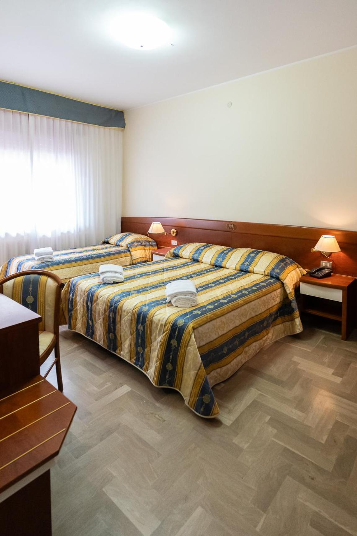 Easy Hotel Meryon 索托马里纳 外观 照片